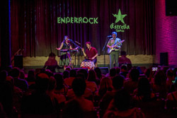Enderrock Sona amb Cris Juanico i Donallop <p>Donallop</p><p>F: Xavier Mercadé</p>